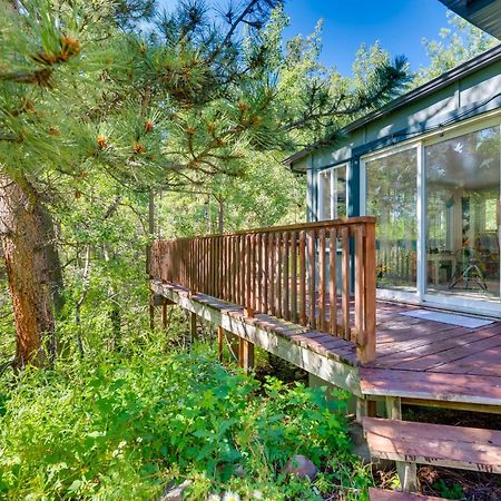 Stunning Golden Home With Deck About 35 Mi To Denver! Экстерьер фото