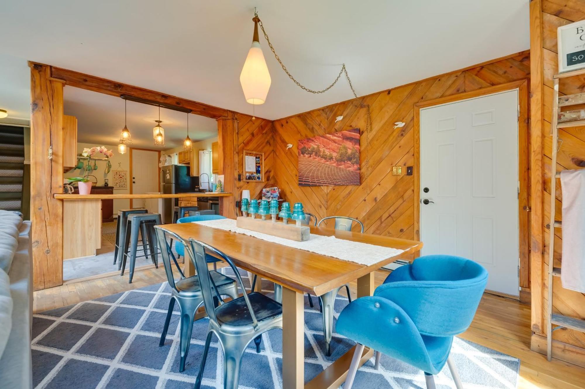 Stunning Golden Home With Deck About 35 Mi To Denver! Экстерьер фото
