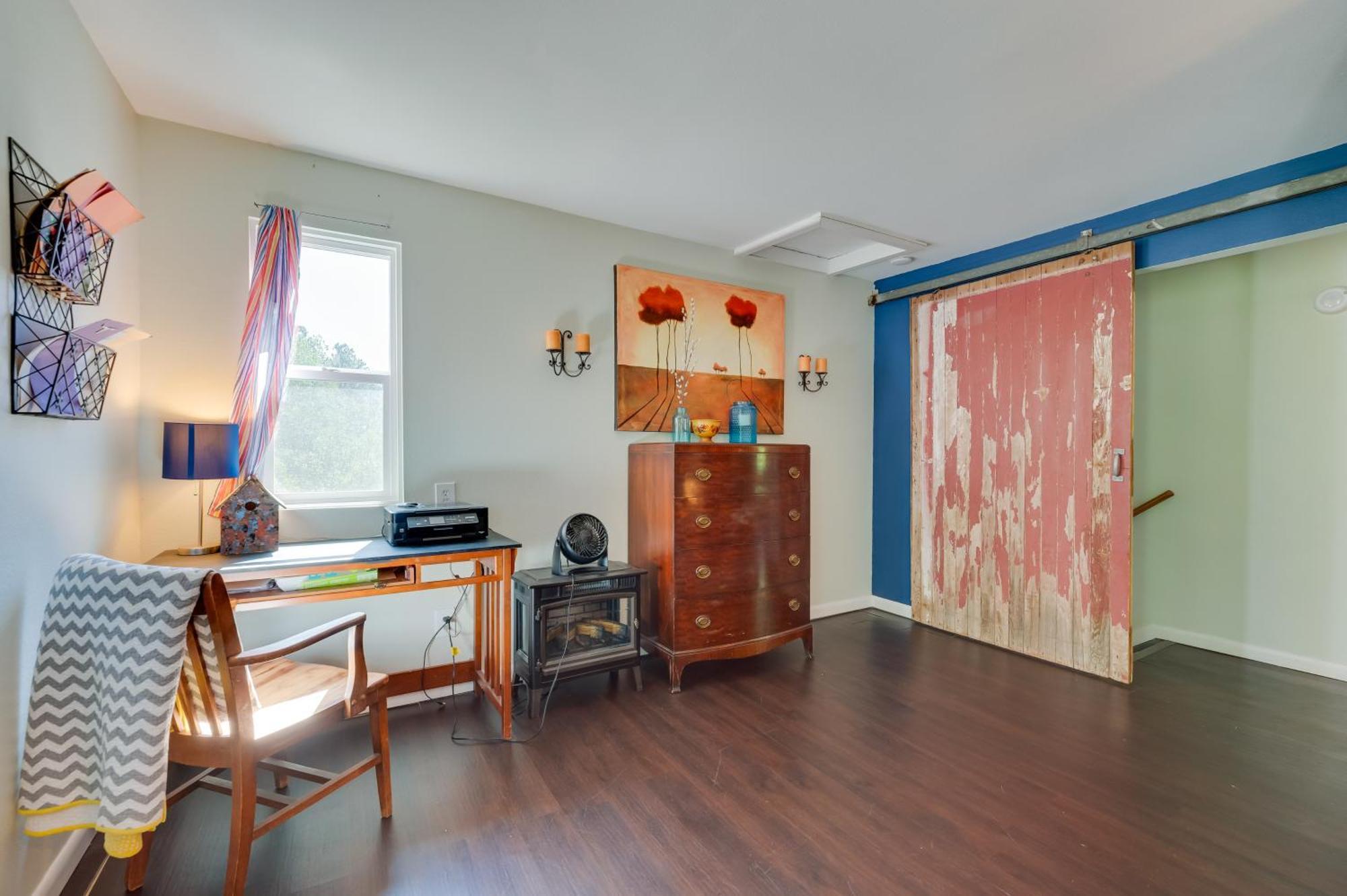 Stunning Golden Home With Deck About 35 Mi To Denver! Экстерьер фото