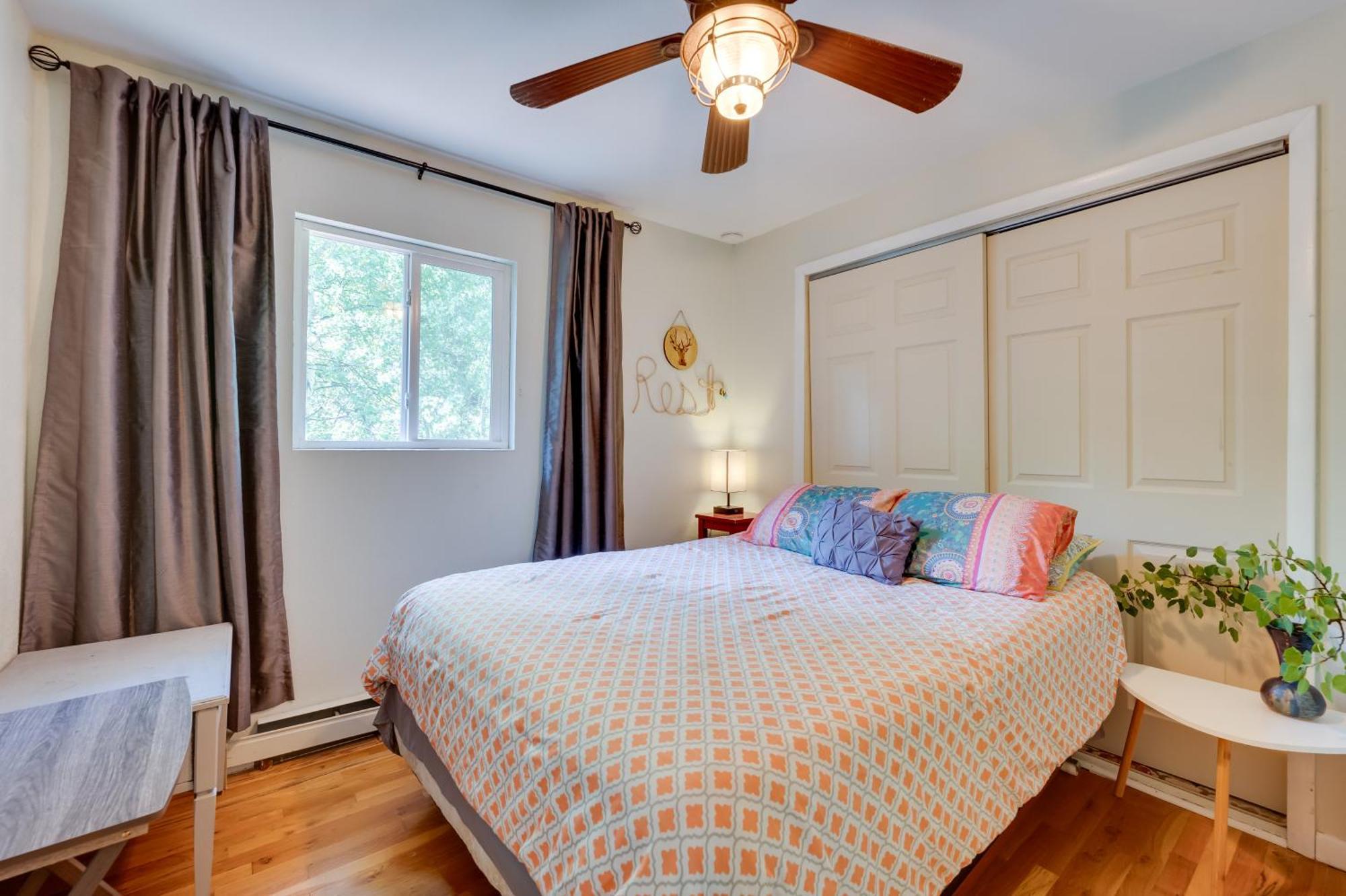 Stunning Golden Home With Deck About 35 Mi To Denver! Экстерьер фото